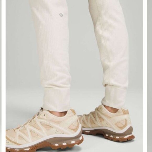 Lululemon Engineered Warmth Merino Pants White Opal (Ivory) fits size 4 - Picture 4 of 11